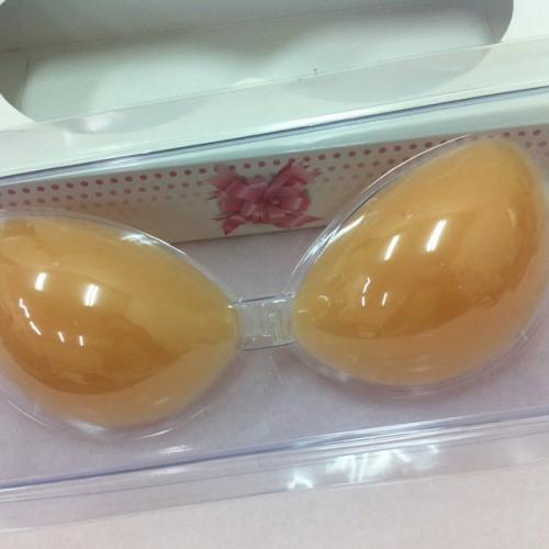 QueenBeauty Nubra is lightweight, durable, and can be submerged in water