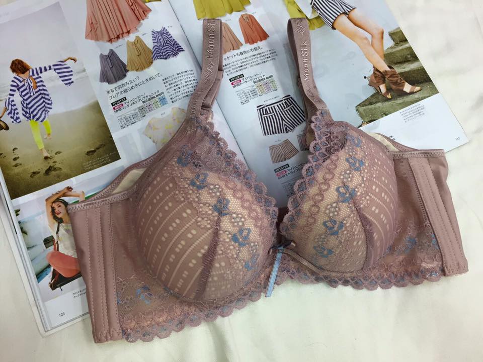 搖滾閃爍蕾絲胸罩. 唯美聚焦. 浪漫提托. A/B/C/D-軟鋼圈