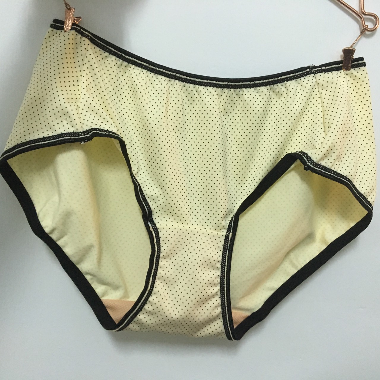 波點無鋼圈透氣舒適內衣2排扣 3套组