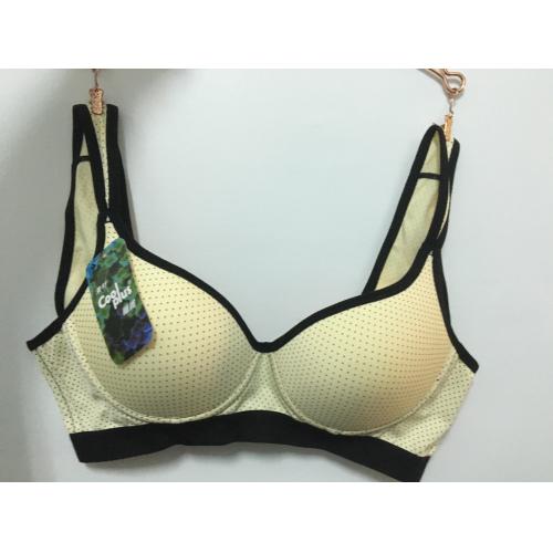 Dot pattern unlined breathable and comfortable underwear with 2 row fasteners. 3-piece set.