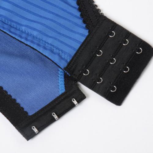 Striped smooth surface fashion, functional low-shoulder inner crescent shape, deep V adjustable underwear