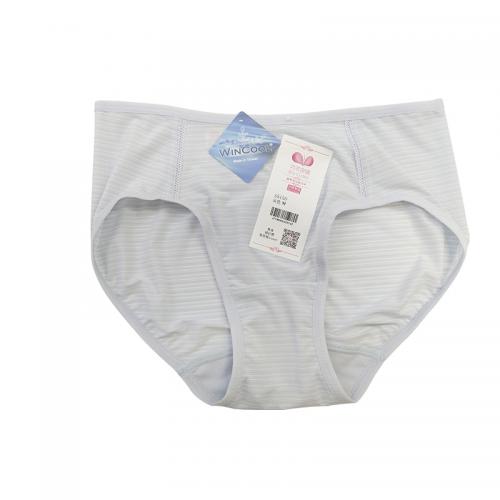 Plain, simple, fashionable, cool feeling yarn adjusted underwear with matching underwear