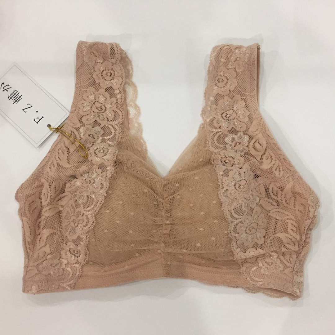 日本性感蕾絲無痕無鋼圈聚攏調整型內衣