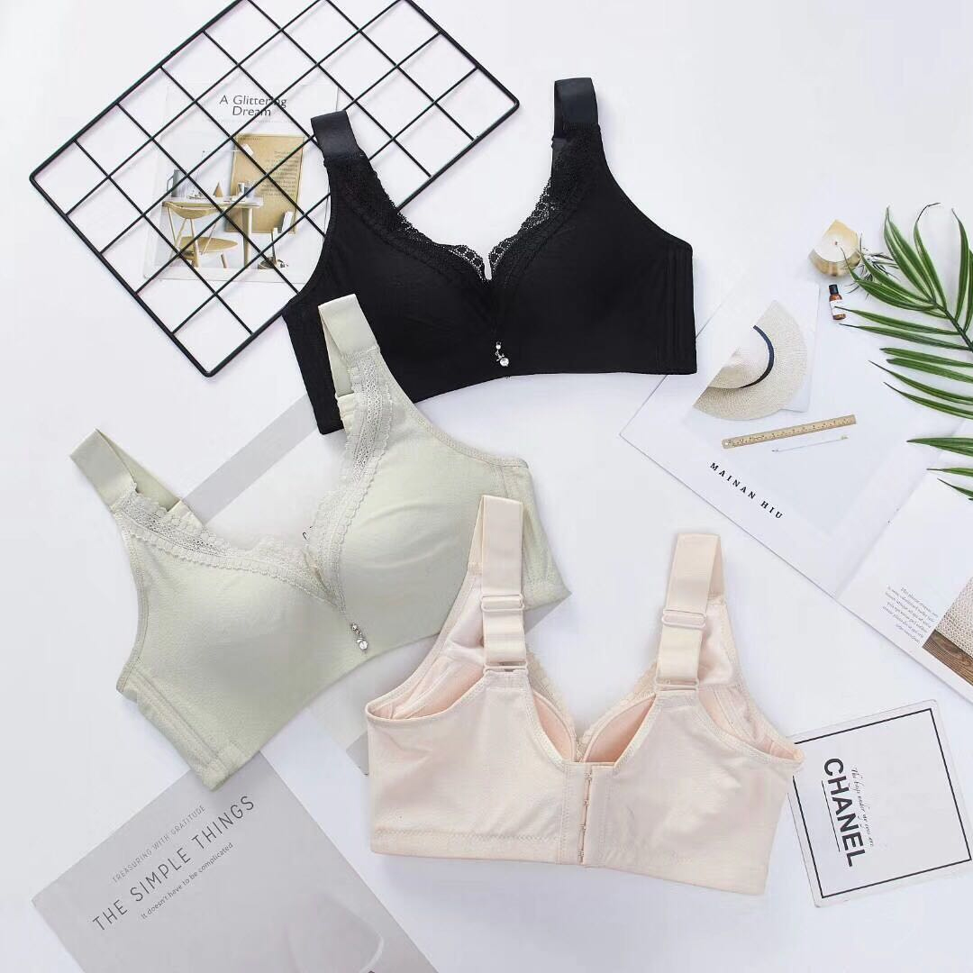 性感蕾絲邊，大碼寬肩帶薄款聚攏上托無痕內衣