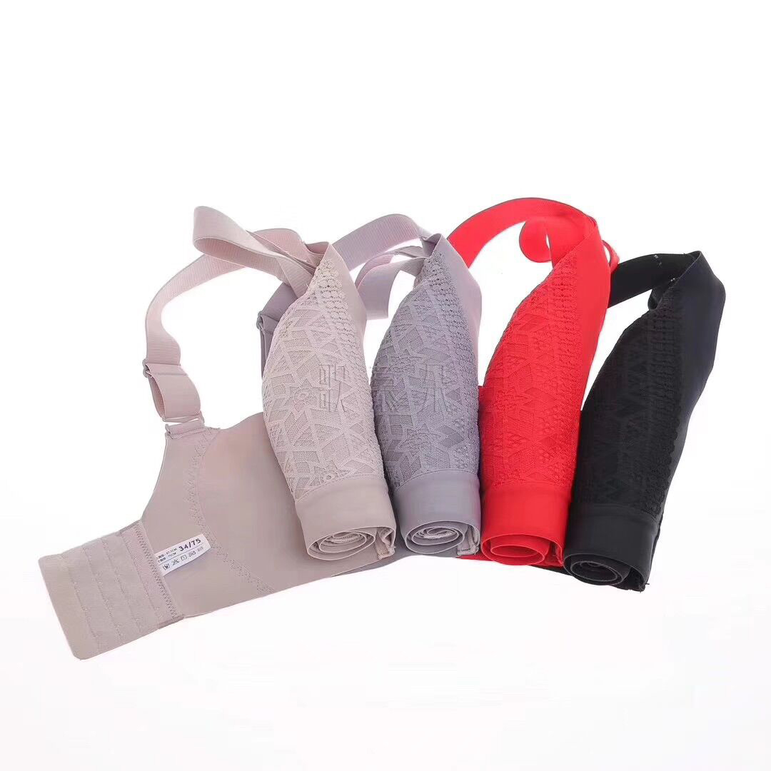 浮雕印花蕾絲杯面輕薄聚攏加寬肩帶大胸顯小無痕無鋼圈内衣