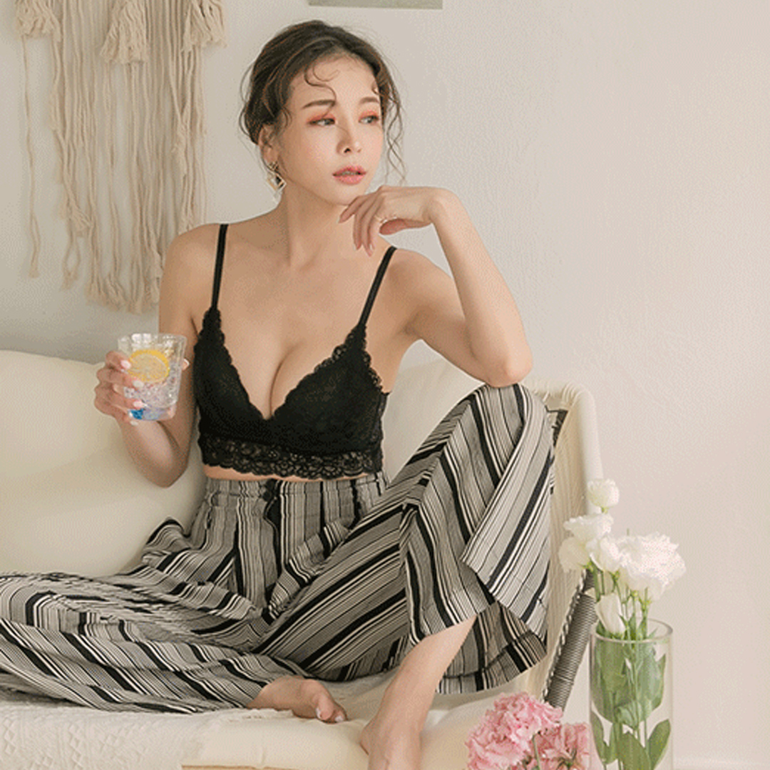 深V法式性感蕾絲薄款舒適聚攏上托美背調整內衣