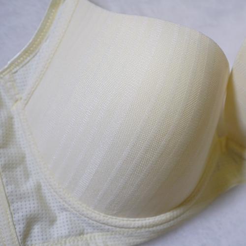 Heat-resistant deodorizing invisible smooth surface adjustable underwear