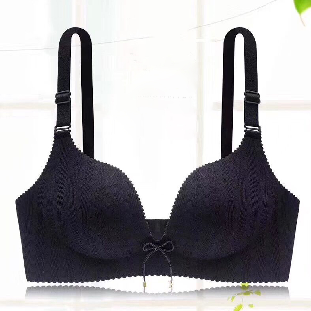 一片式3D立體無痕聚攏上托舒適零束縛嬰肌棉透氣無鋼圈內衣