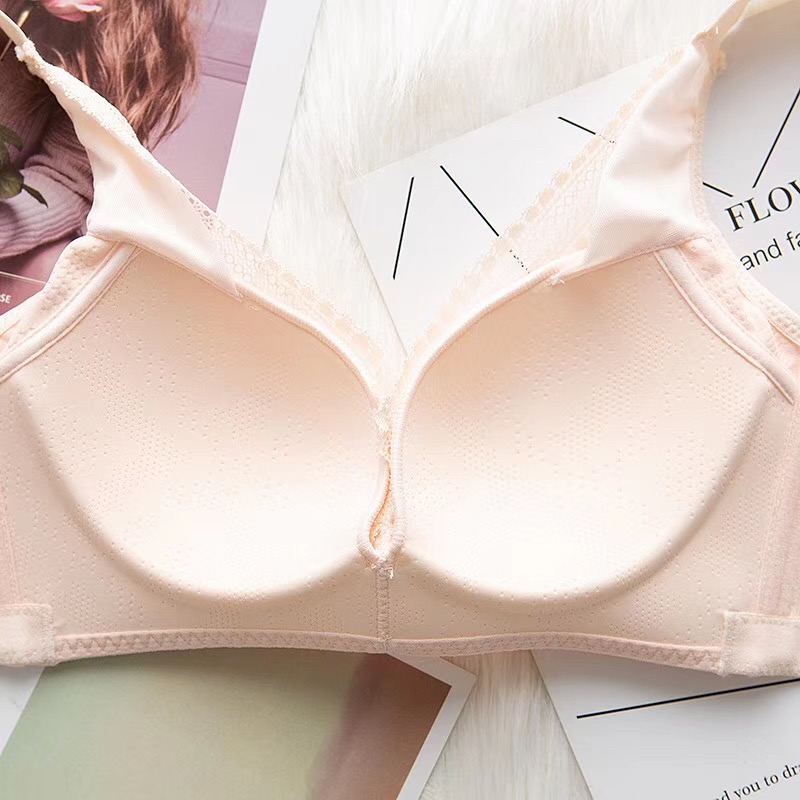 性感蕾絲邊，大碼寬肩帶薄款聚攏上托無痕內衣