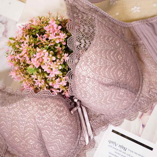 Sleek and seamless bra without steel underwire - Wireless