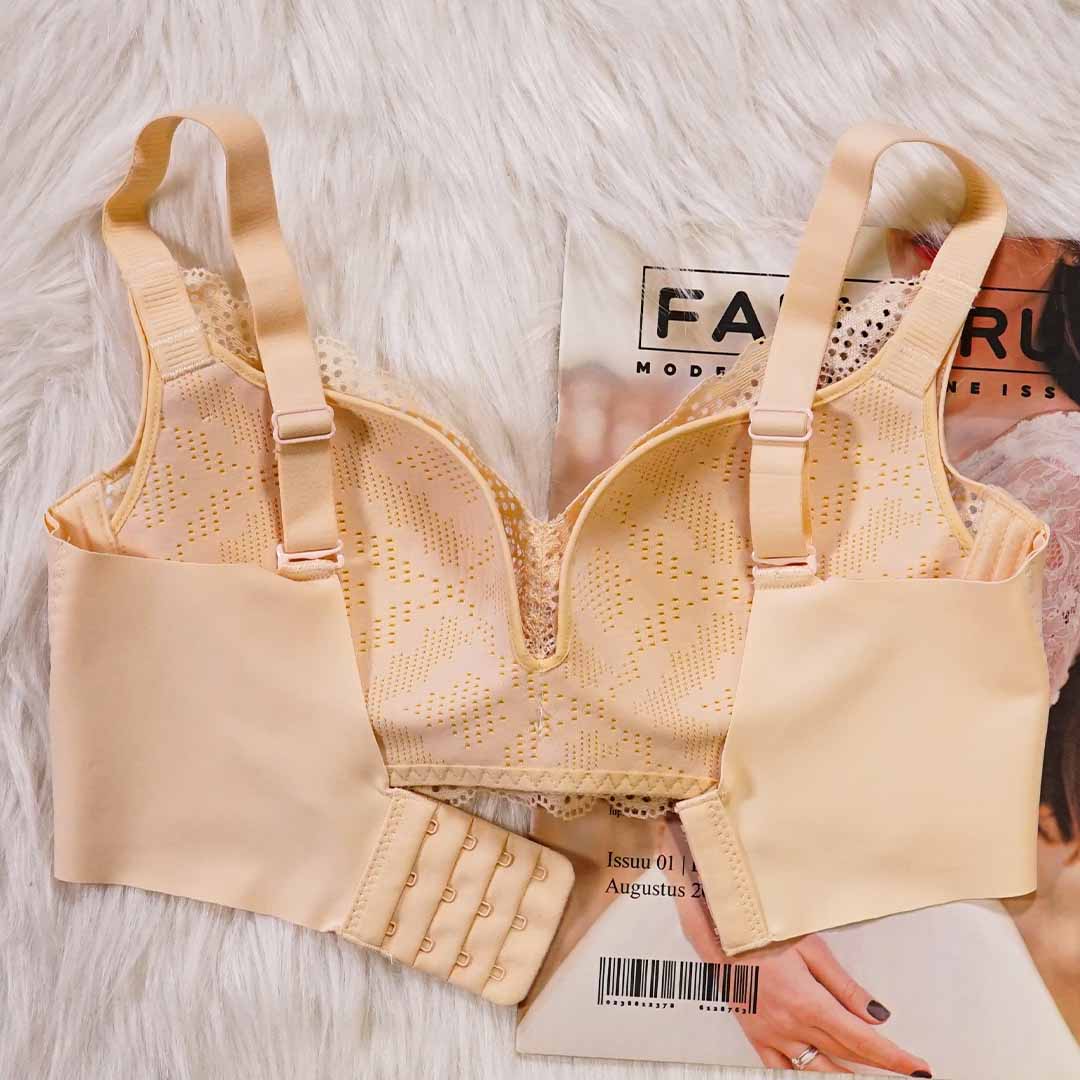 舒適透氣性感蕾絲大罩杯無痕美背無鋼圈聚攏内衣