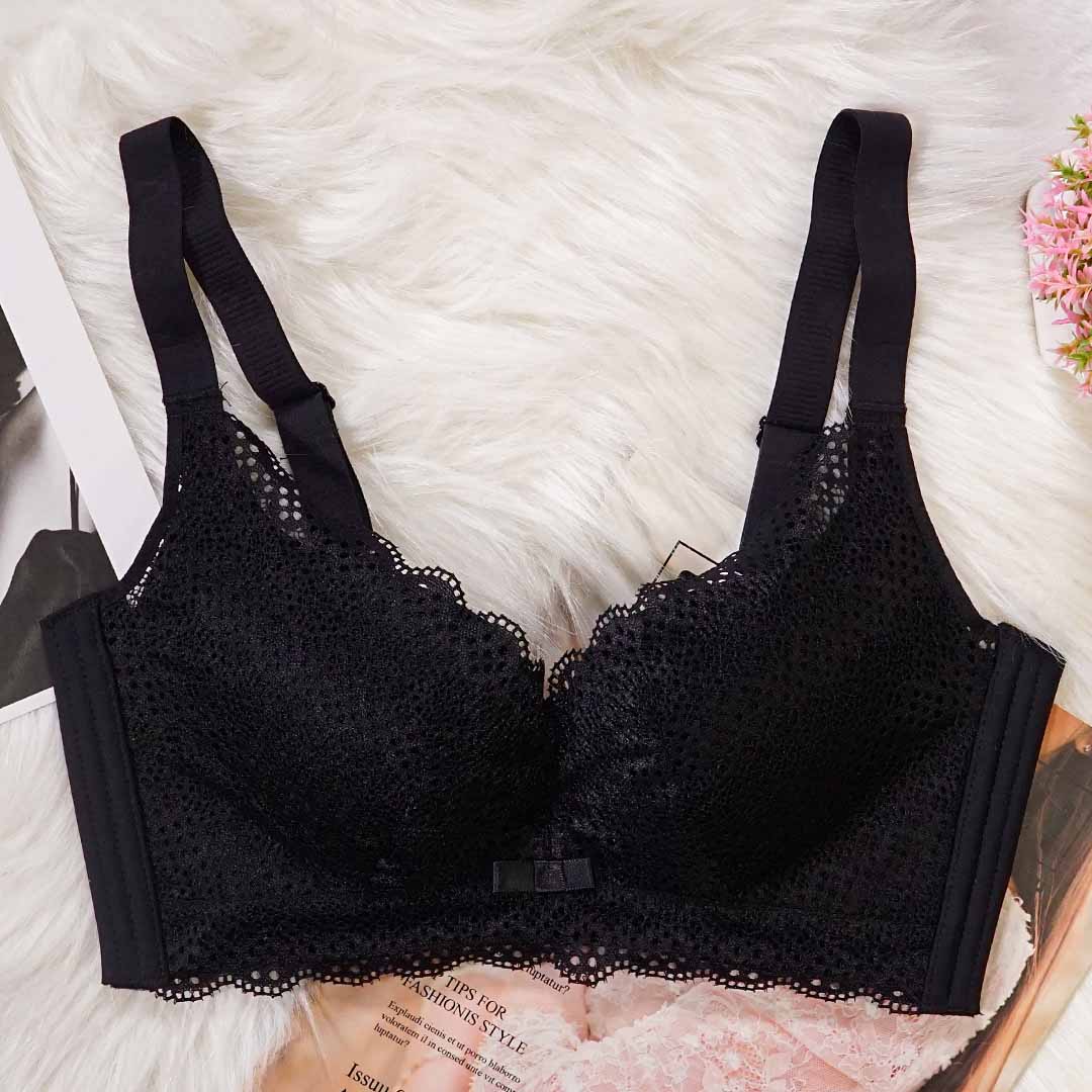 舒適透氣性感蕾絲大罩杯無痕美背無鋼圈聚攏内衣