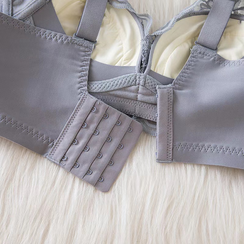 柔軟透氯嬰兒棉聚攏收副乳無鋼圈內衣-不跑位