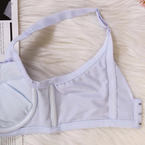 防止肩帶滑落-彈性延伸背片＋U型包覆 強托機能內衣