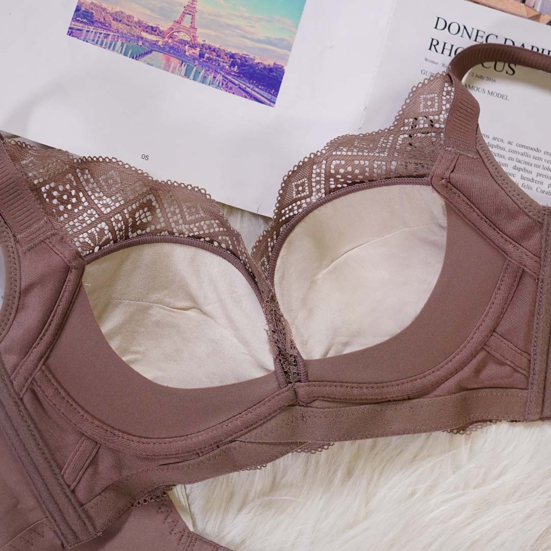 少女肌膚般無痕上托無鋼圈零感內衣