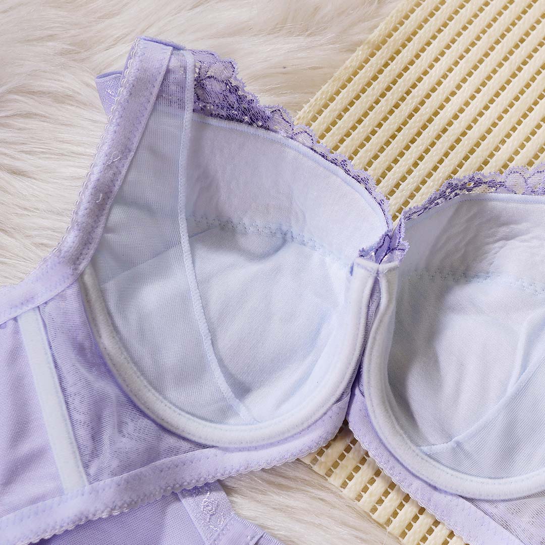 大罩杯大尺碼女孩調整型內衣