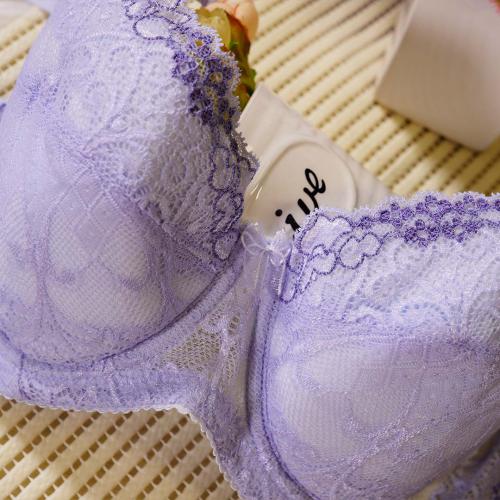 Large-cup large-size girl-adjustable underwear