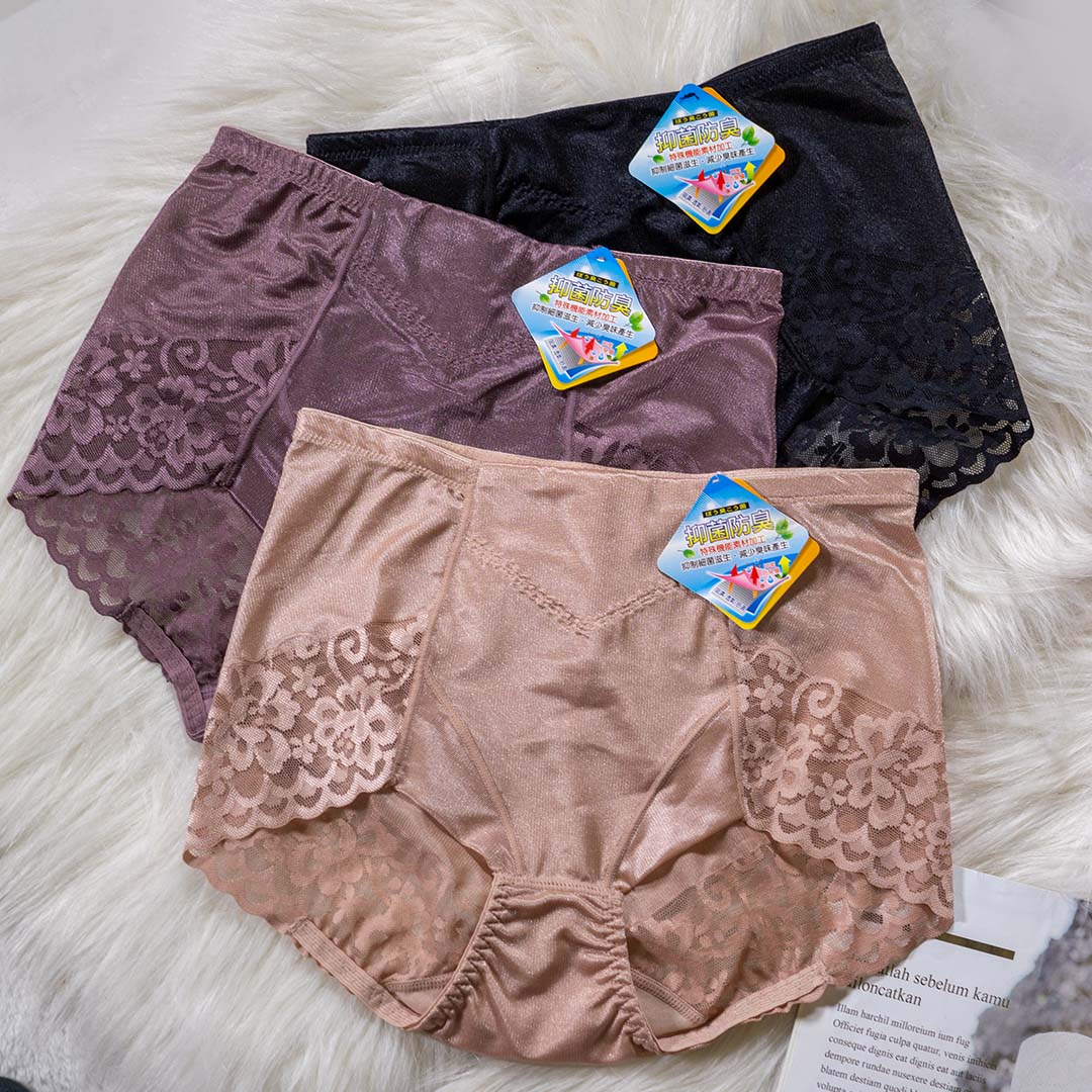 4D立體雕塑提臀束腹褲-蕾絲鎖邊布修飾褲