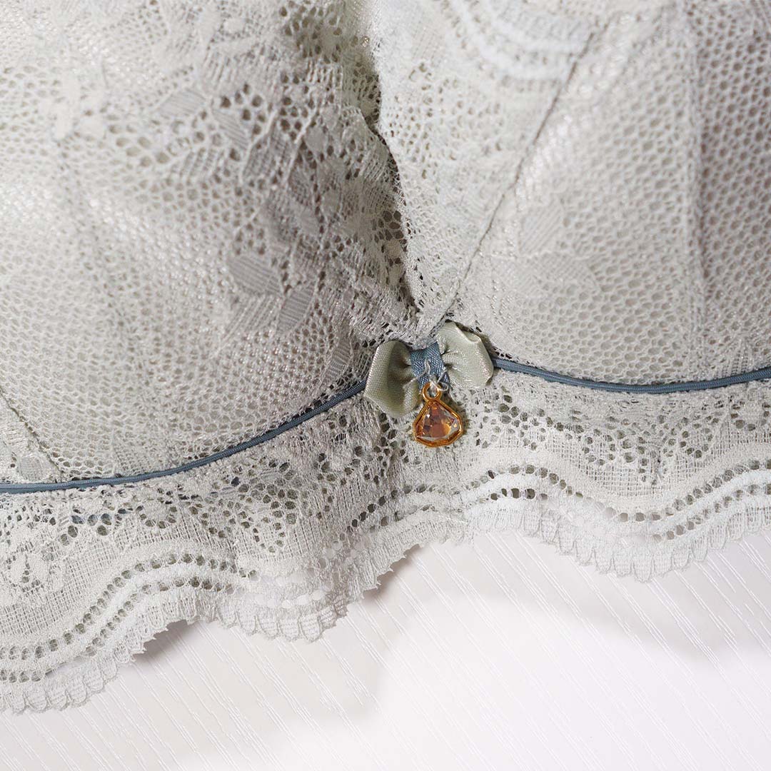 舒適莫代爾嬰肌棉無鋼圈小胸聚攏加厚調整型內衣