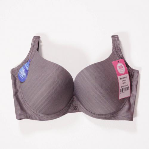 【Cool Feeling Cotton Blend Fabric】Plain-colored low-ridge center seamless T bra in six colors