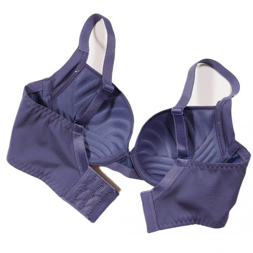 Underwire bra with smooth and soft steel ring and refreshing internal airflow design