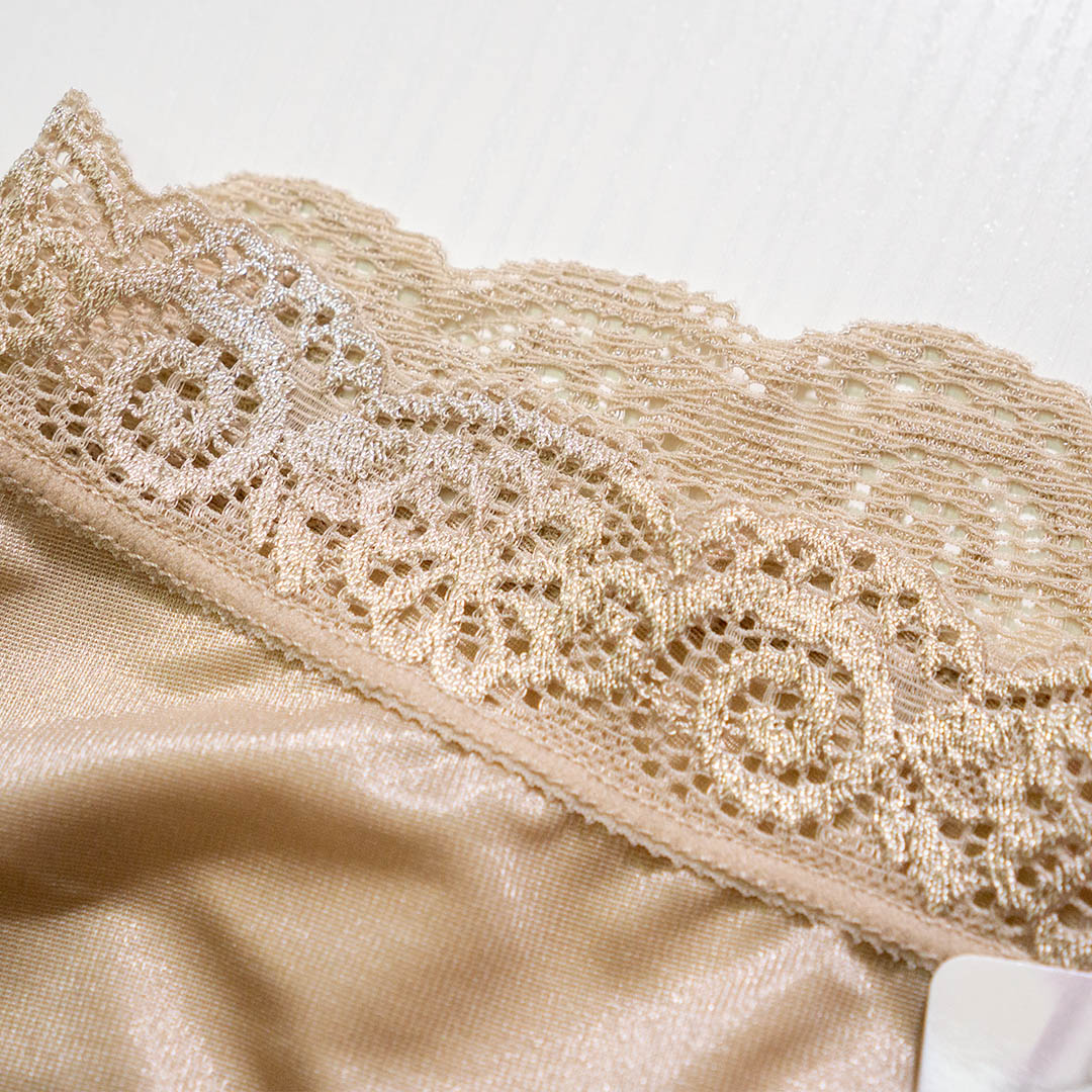 蠶絲親膚無痕舒適內褲