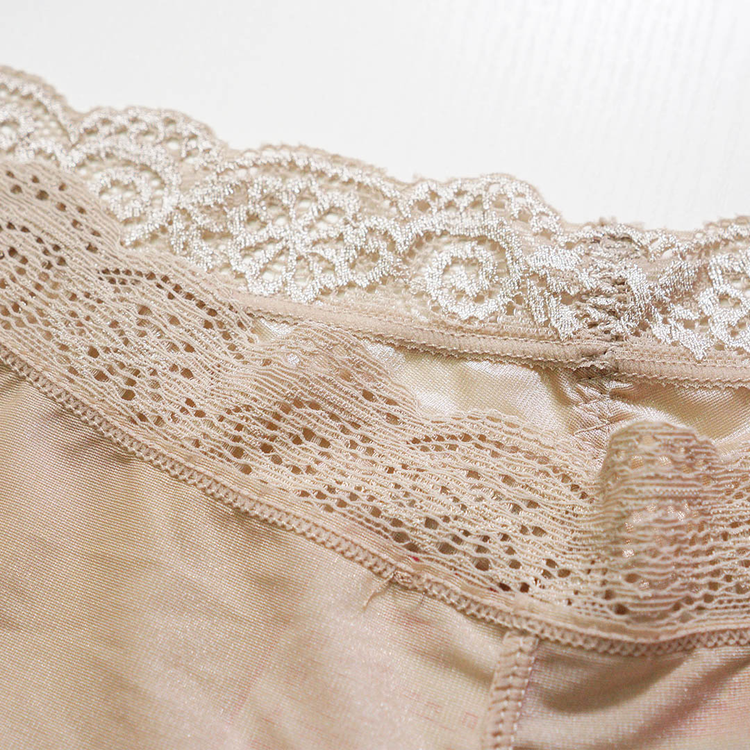 蠶絲親膚無痕舒適內褲