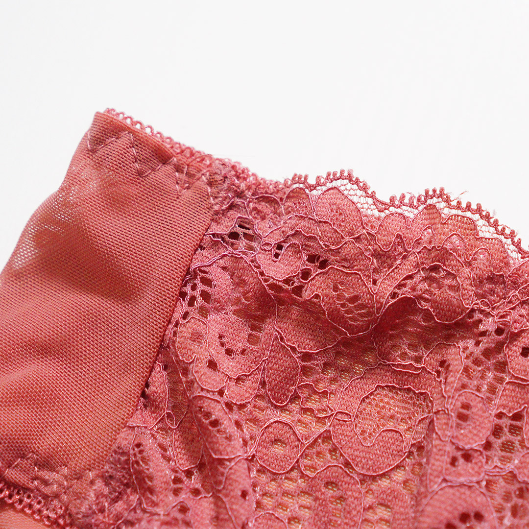 深V性感蕾絲下擺薄款舒適聚攏上托美背調整內衣 配套褲仔