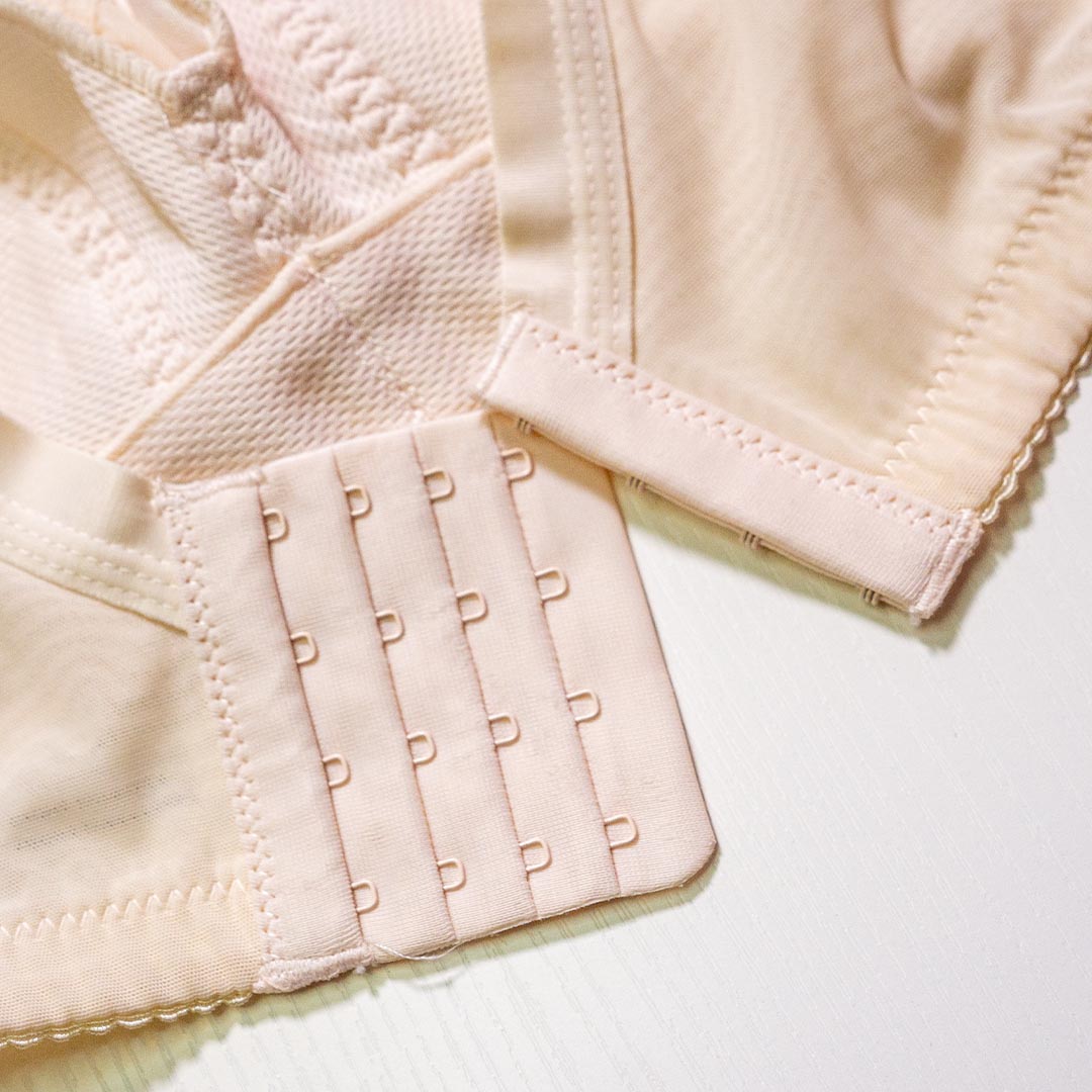 不跌肩帶BRA-柔軟直立棉舒適呵護大碼薄棉杯抹胸式無鋼圈内衣