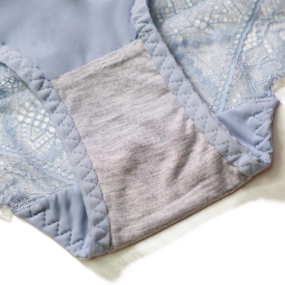 少女薄杯抹胸幼肩帶內衣 配褲