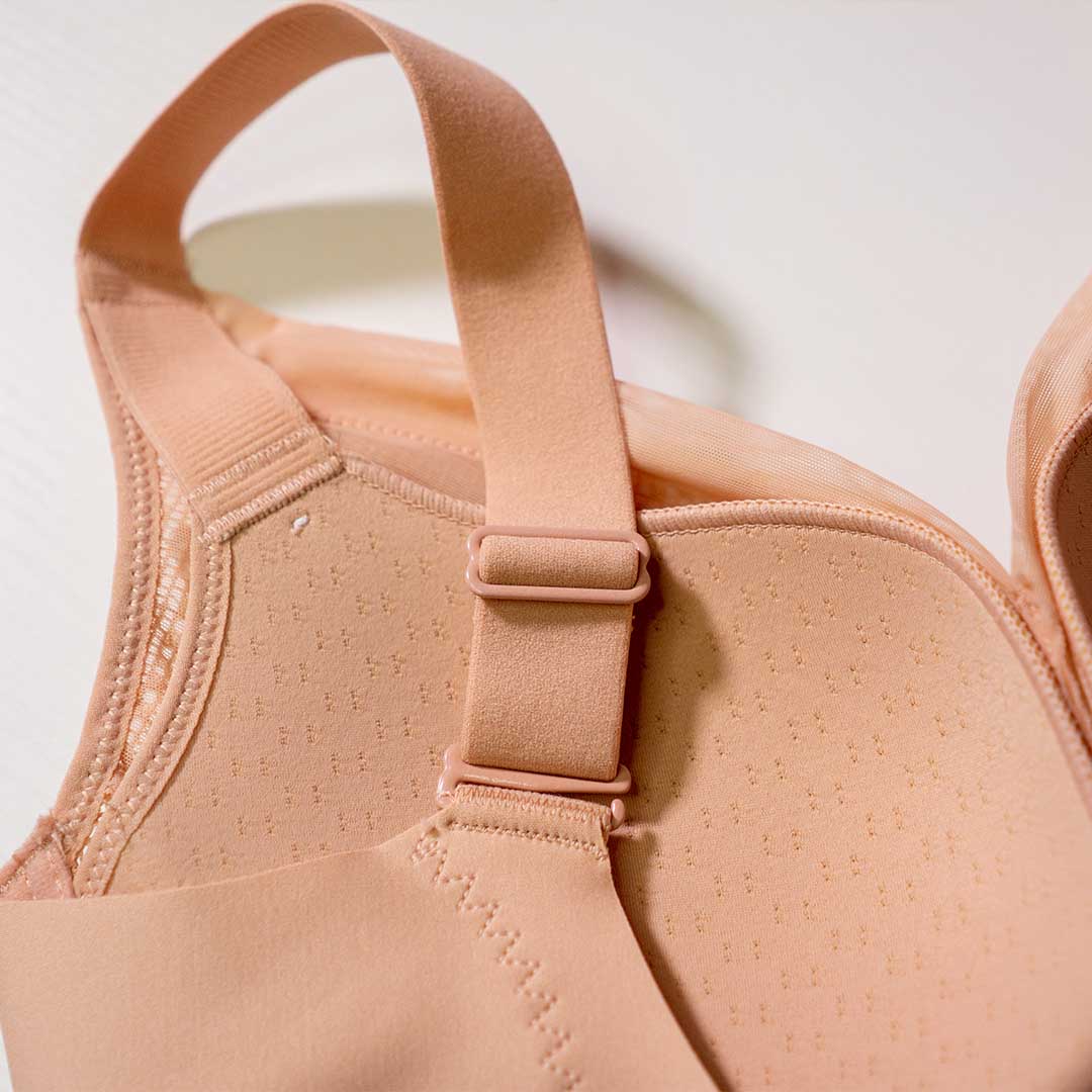 輕薄透氣網格蕾絲無鋼圈聚攏側收大碼C杯調整型內衣