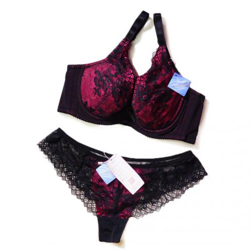 Sexy and alluring infinitely adjustable lingerie