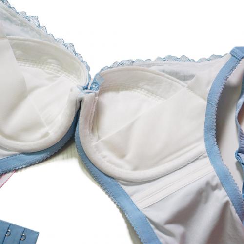 Sexy and alluring infinitely adjustable lingerie