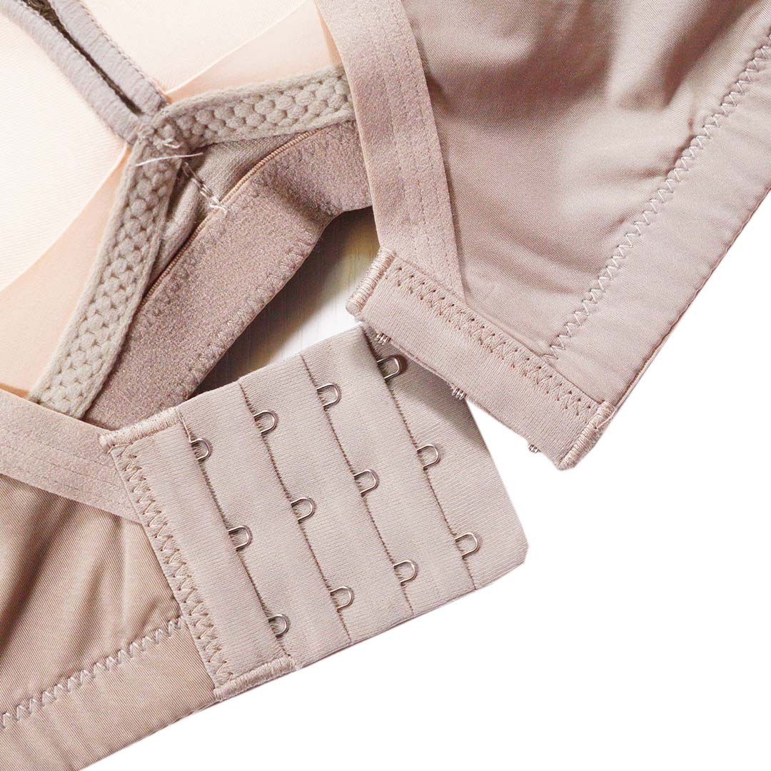 舒適嬰兒棉精緻雞心V字裝飾性感蕾絲杯面防副乳内衣