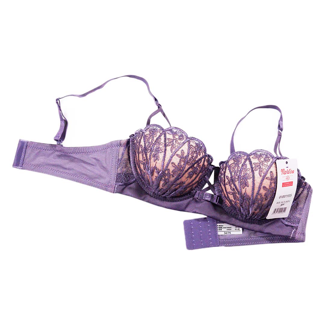 日系聚攏蕾絲貝殼内衣