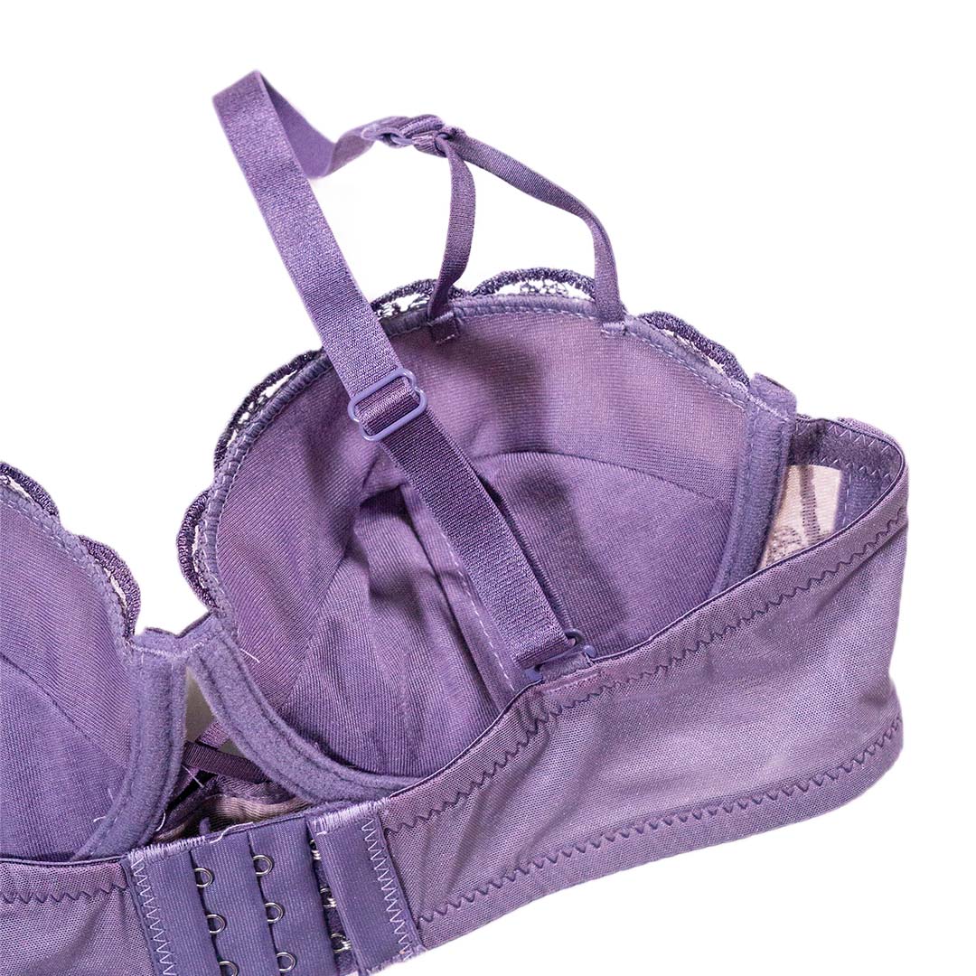 日系聚攏蕾絲貝殼内衣