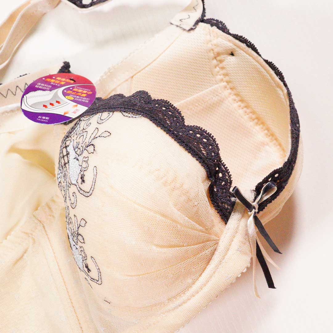 CAT日系貓咪刺繡調整型內衣