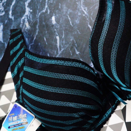 Summer cooling striped control top with chest-high functional bra design