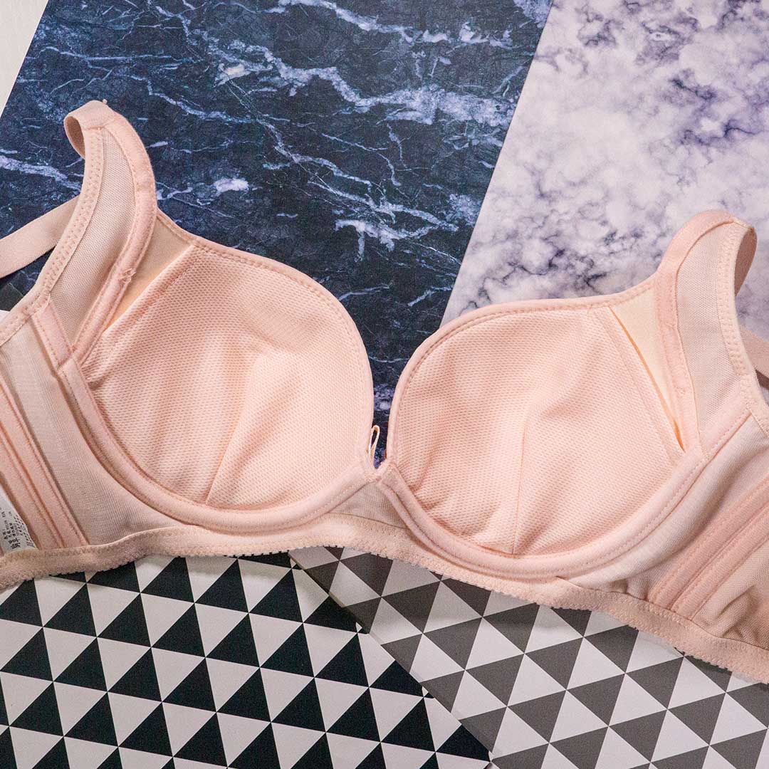 修副專享光滑面無痕*軟鋼圈*調整型內衣