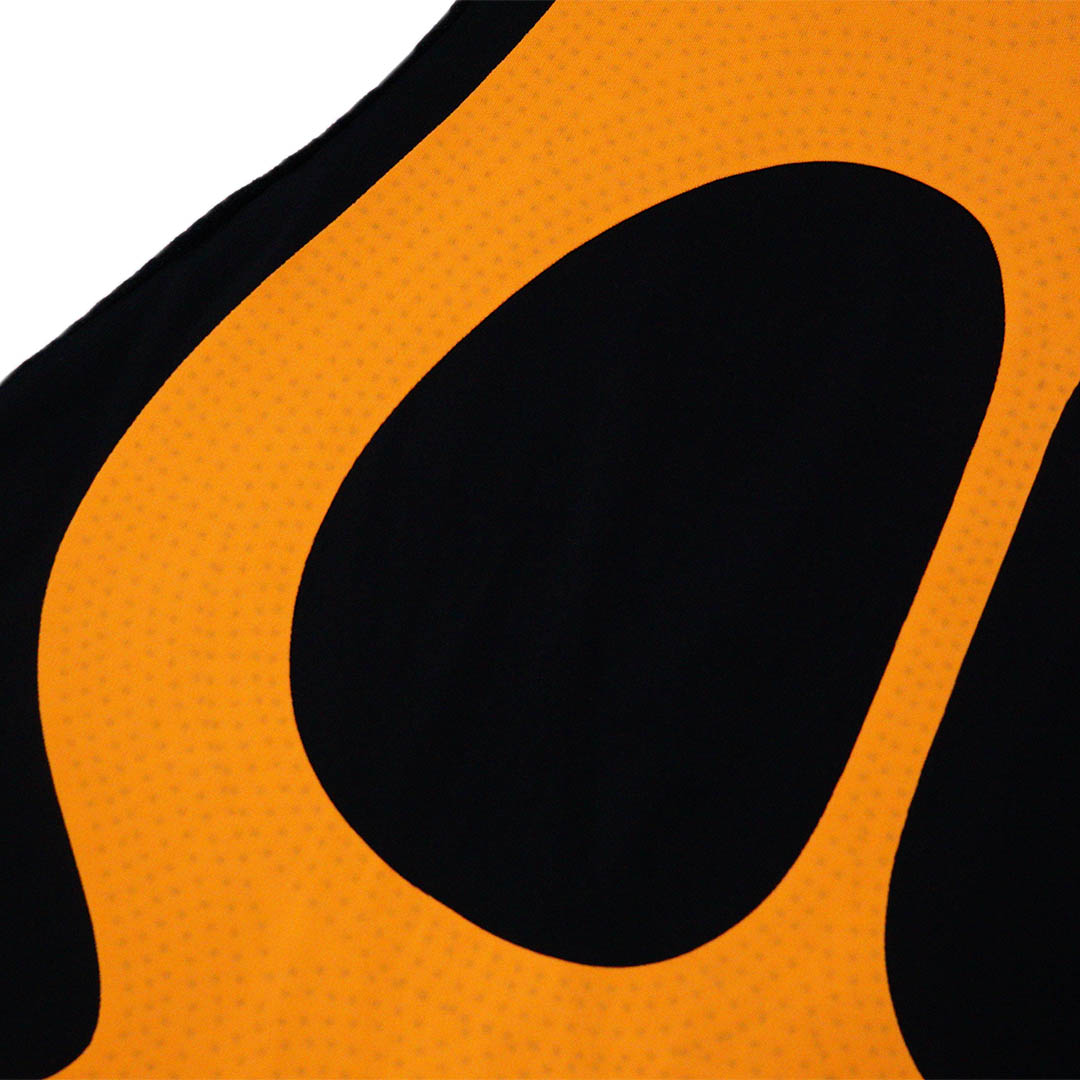 乳膠磁療懸浮高腰無痕提臀收腹褲