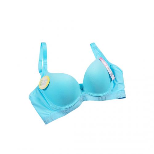 Fashionable and dynamic smooth-textured T-shirt Bra
