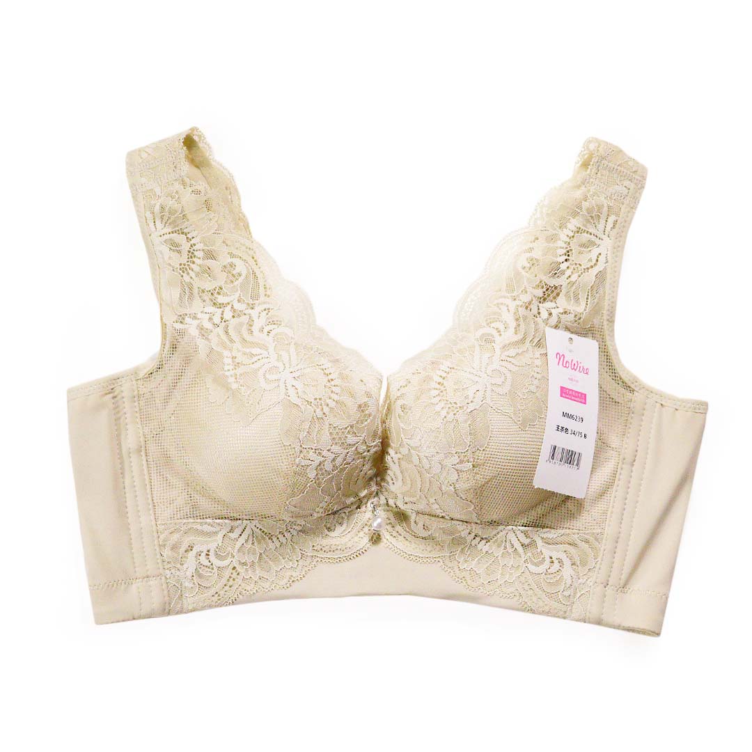 性感蕾絲孔雀磁滑滑杯無鋼圈聚攏收副乳防下垂調整型內衣