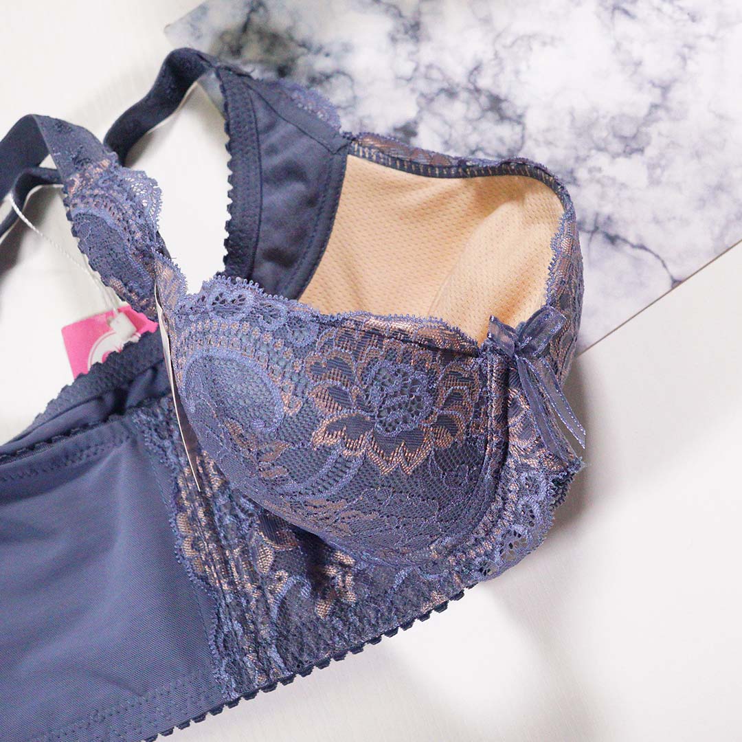 神手美波提托修副乳一體立體美胸內衣(A.B)杯