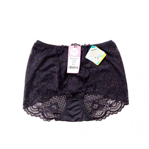 Arm hugging lace underwear