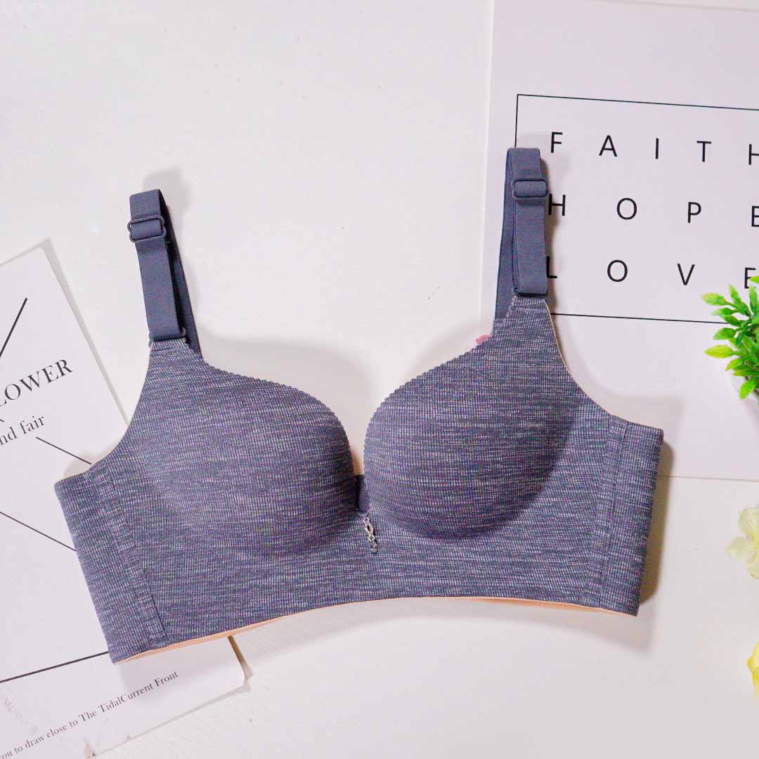 舒適B杯光面無磁無痕一片式集中聚攏内衣