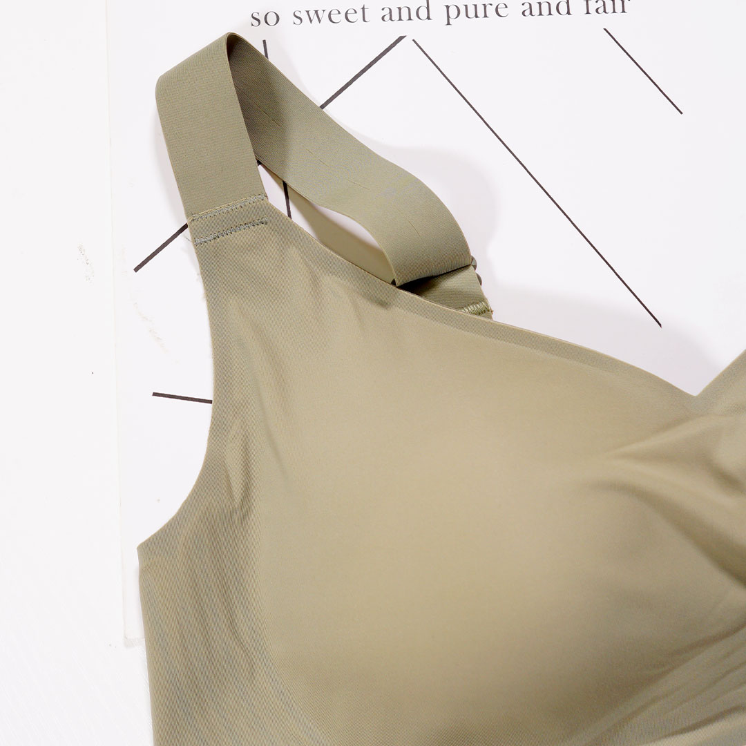 UPUP BRA 無痕無鋼圈上托聚攏多功能調整型內衣-無感BRA