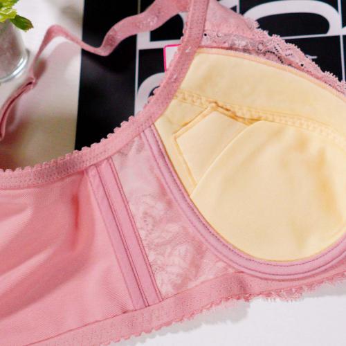 Show off your charming charm - Low-cut heart-shaped design, high-rise underbust padding, healthy and soft steel material, large size design