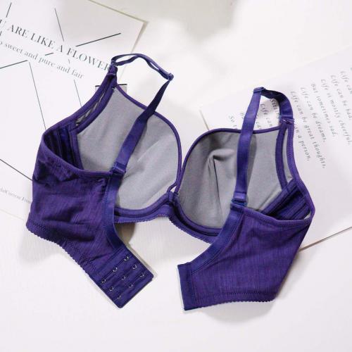 Plain-colored coffee-colored cotton lingerie set with an ultra-comfortable design featuring no bra cups and a deep V-neckline.
