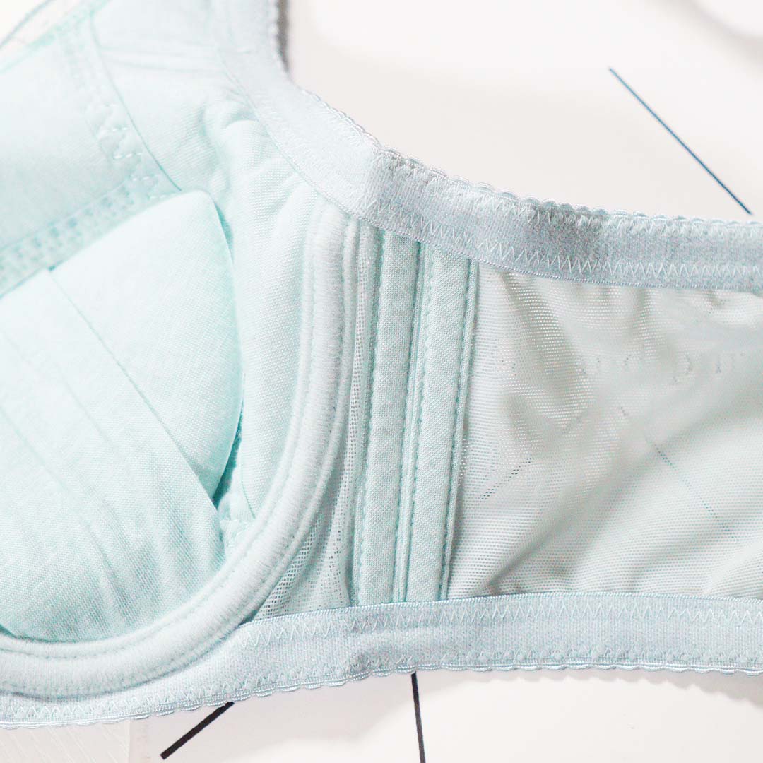 甜蜜女神大罩杯包覆機能內衣