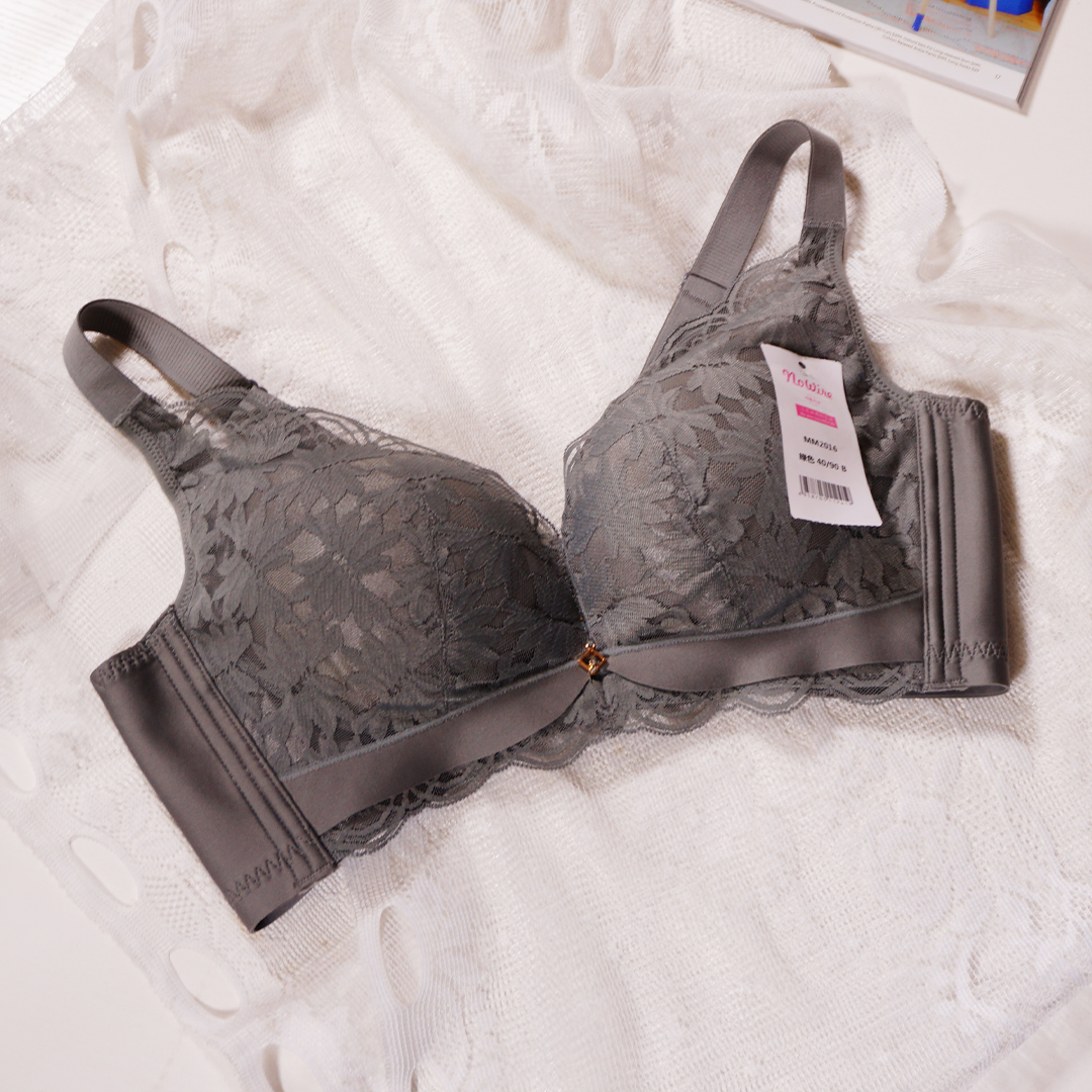 柔軟透氯嬰兒棉聚攏收副乳無鋼圈內衣-不跑位